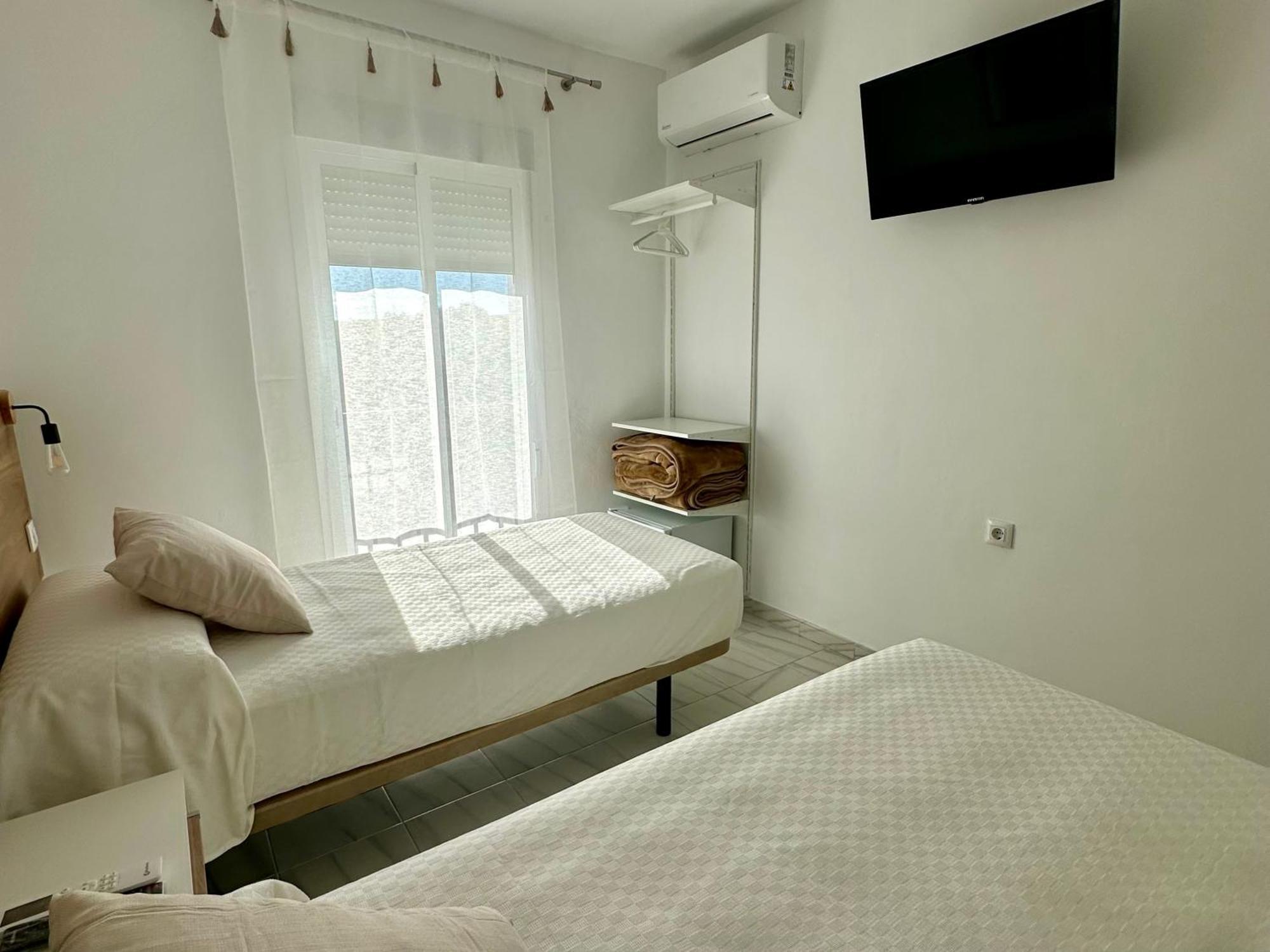 Hostal Merino Jedula Exteriör bild